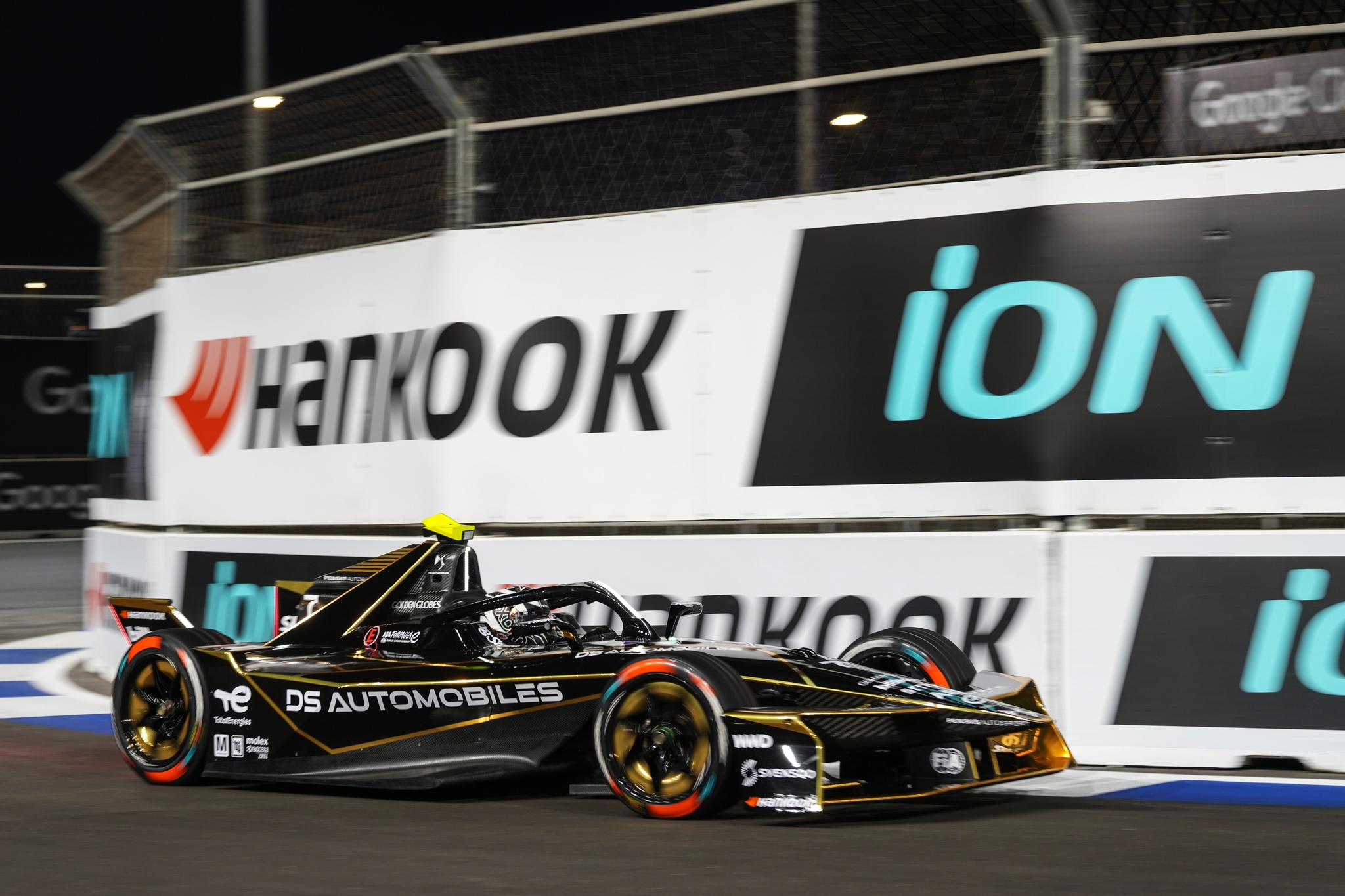 Jeddah Free Practice 1: Günther Tops Opening Session